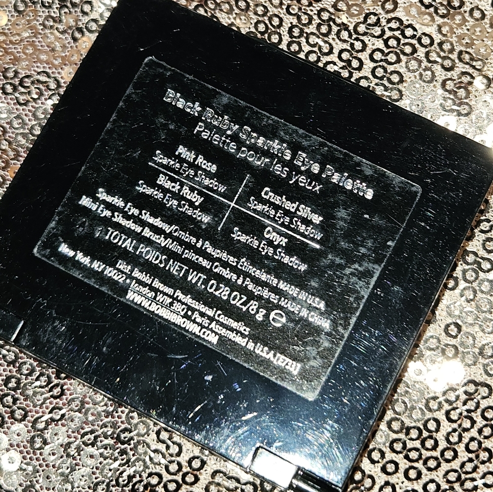Bobbi Brown Black Ruby Sparkle Eye Palette 🖤 - RARE LIMITED EDITION - Picture 4 of 4